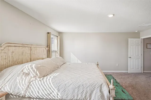 $3,400 | 12763 Canter Call Road, Lithia, FL 33547