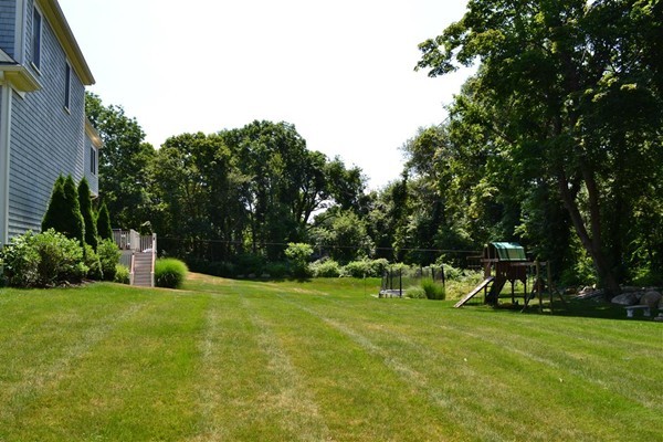 89 Tilden Road Scituate, MA 02066 - Photo 3 of 30