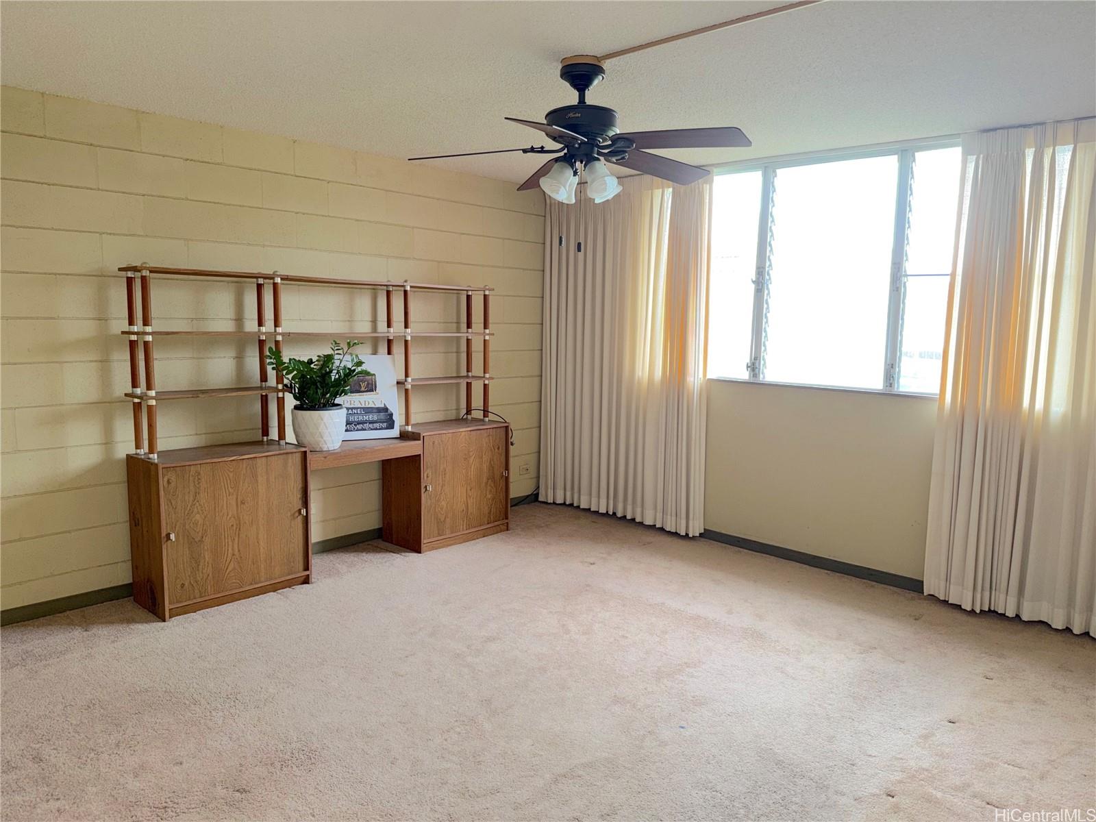 633 Nalanui Street, Unit 215 Honolulu, HI 96817 - Photo 6 of 12