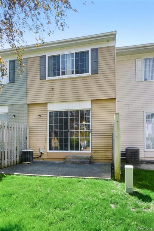 32286 West 12 Mile Road Farmington Hills, MI 48334 - Photo 23 of 24
