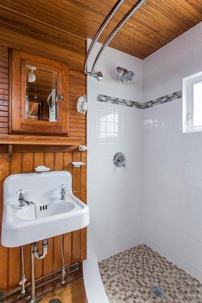 22 Spring Street East Boothbay, ME 04544 - Photo 18 of 27 The master bathroom, with tiled...