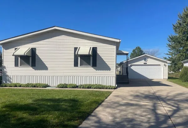 $99,900 | 386 Buttercup Lane, Matteson, IL 60443