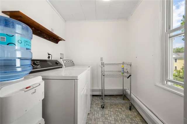 $2,000 | 110 High Street, Unit 2, Westerly, RI 02891