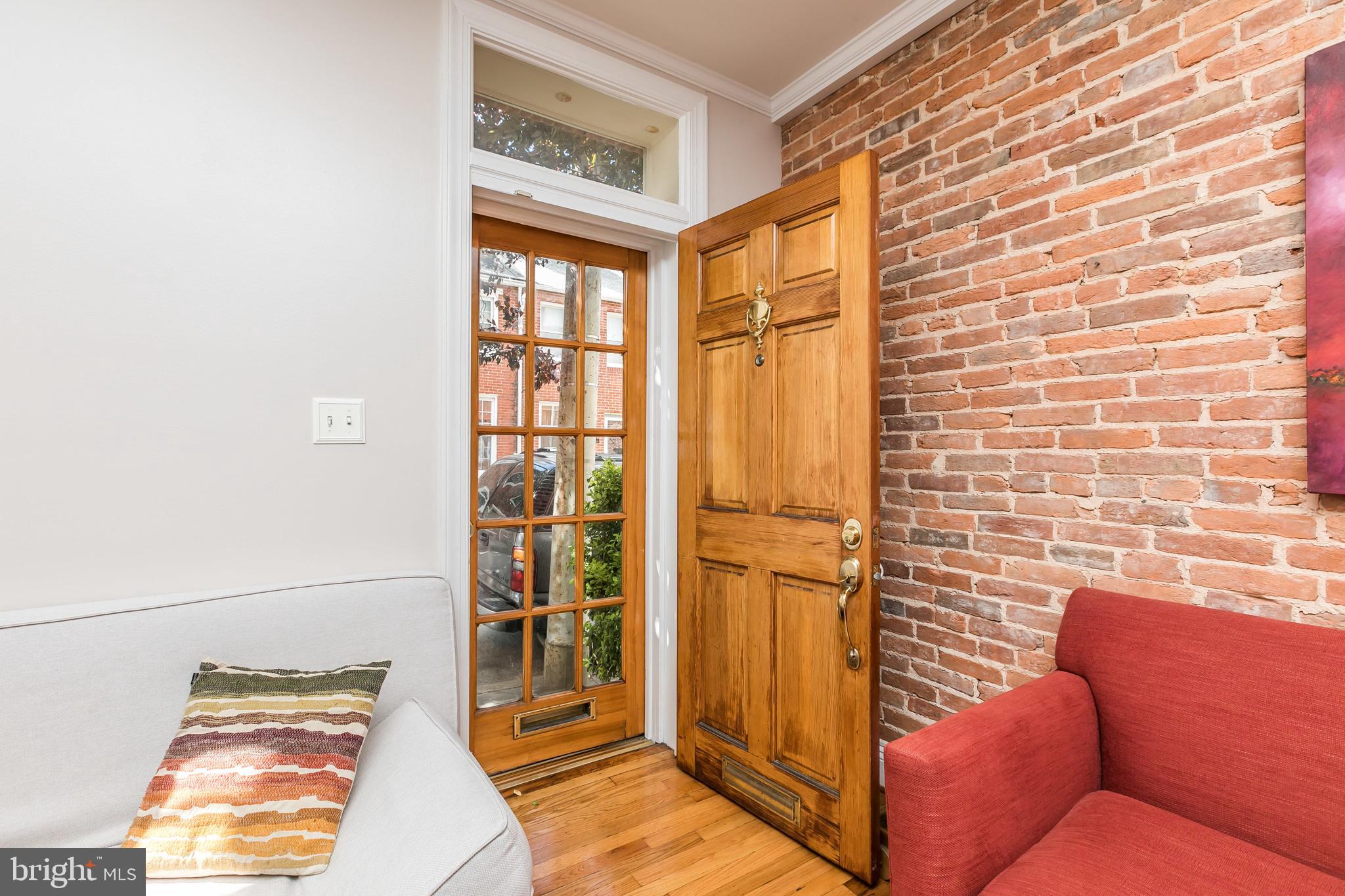 136 Gittings Street Baltimore, MD 21230 - Photo 2 of 43