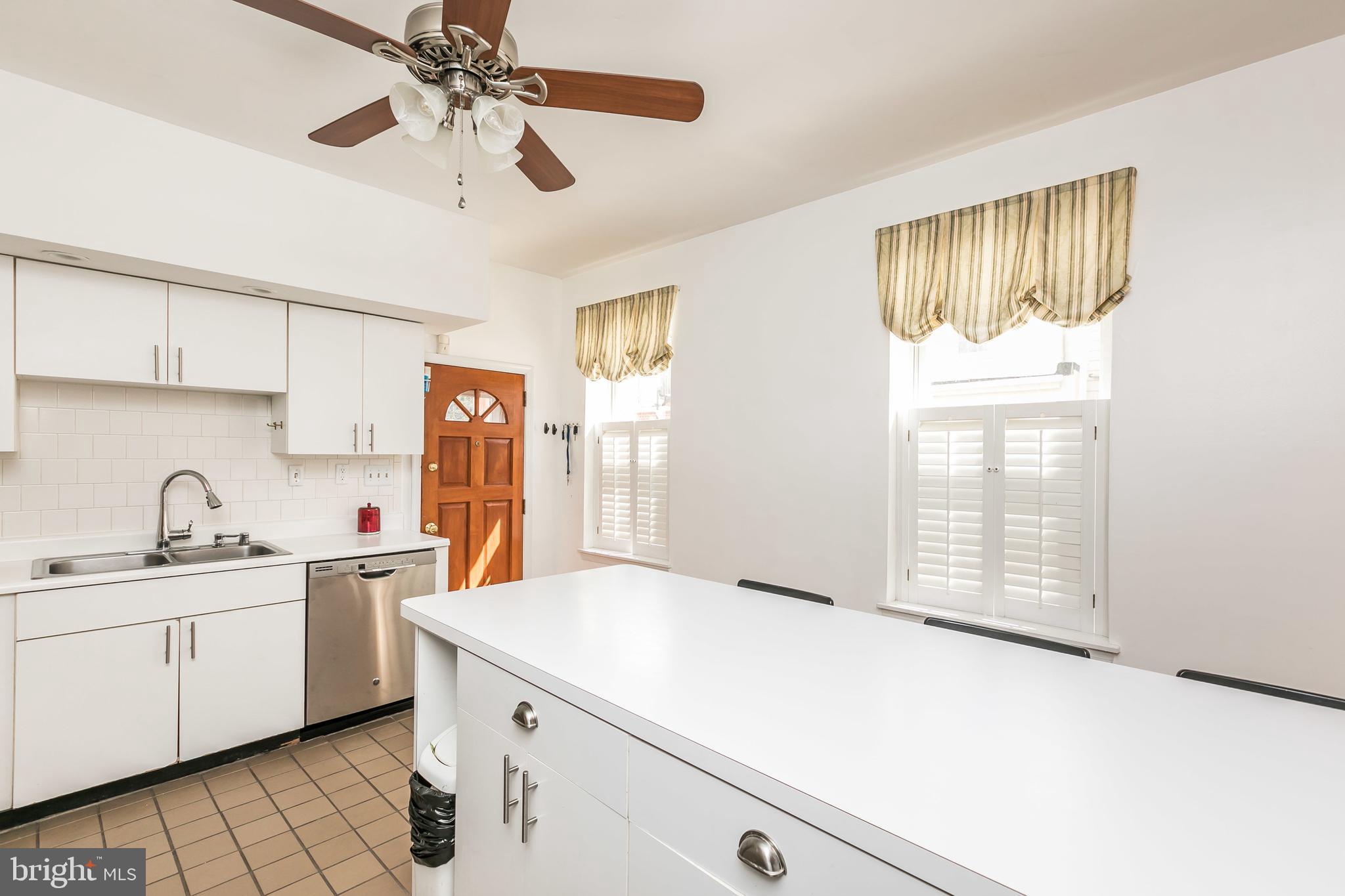 136 Gittings Street Baltimore, MD 21230 - Photo 15 of 43