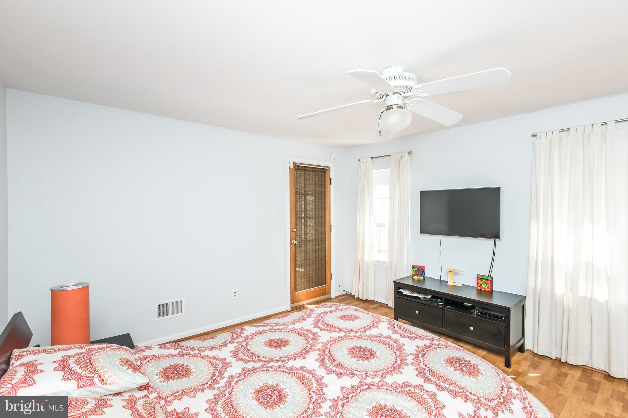 136 Gittings Street Baltimore, MD 21230 - Photo 18 of 43