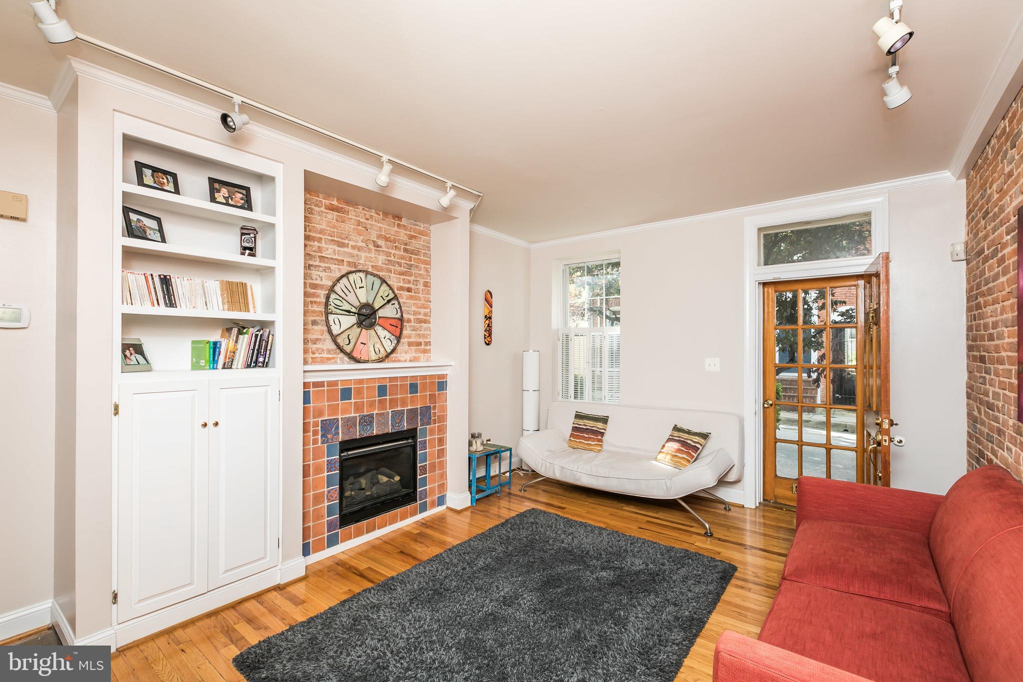 136 Gittings Street Baltimore, MD 21230 - Photo 4 of 43