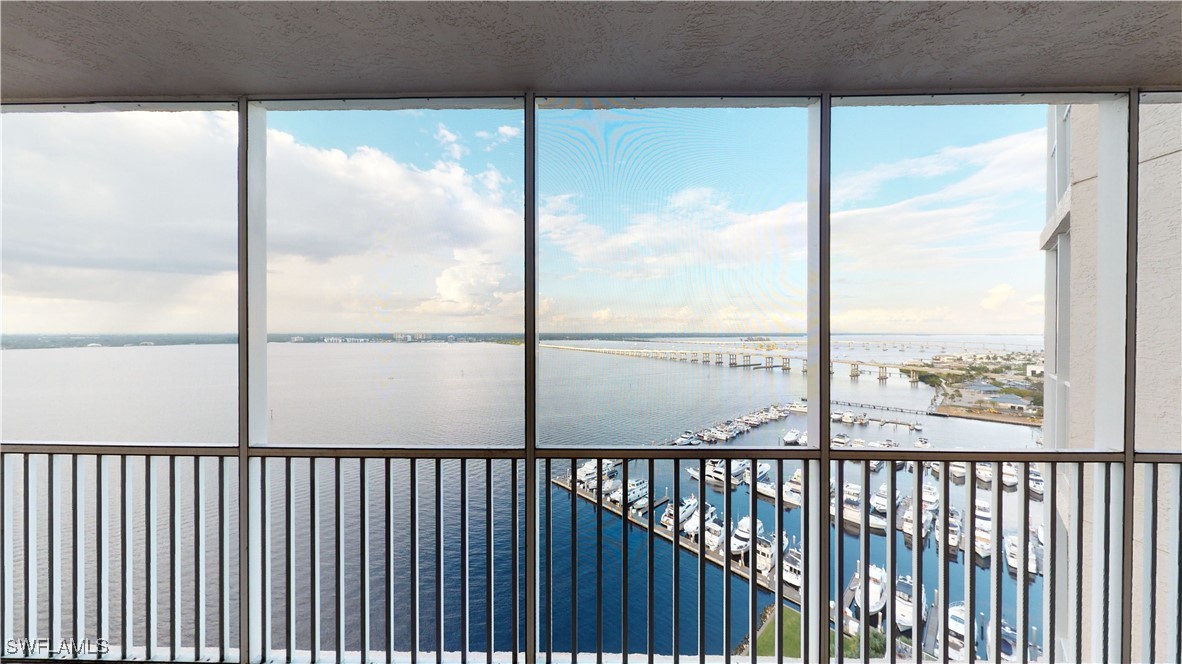 2104 West First Street, Unit 1902 Fort Myers, FL 33901 - Photo 11 of 36