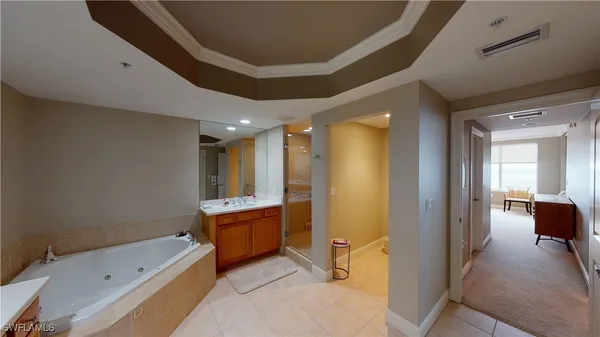 $3,000 | 2104 West First Street, Unit 1902, Fort Myers, FL 33901