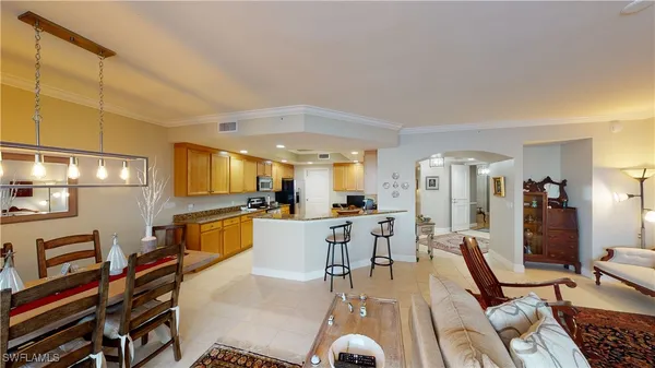 $3,000 | 2104 West First Street, Unit 1902, Fort Myers, FL 33901