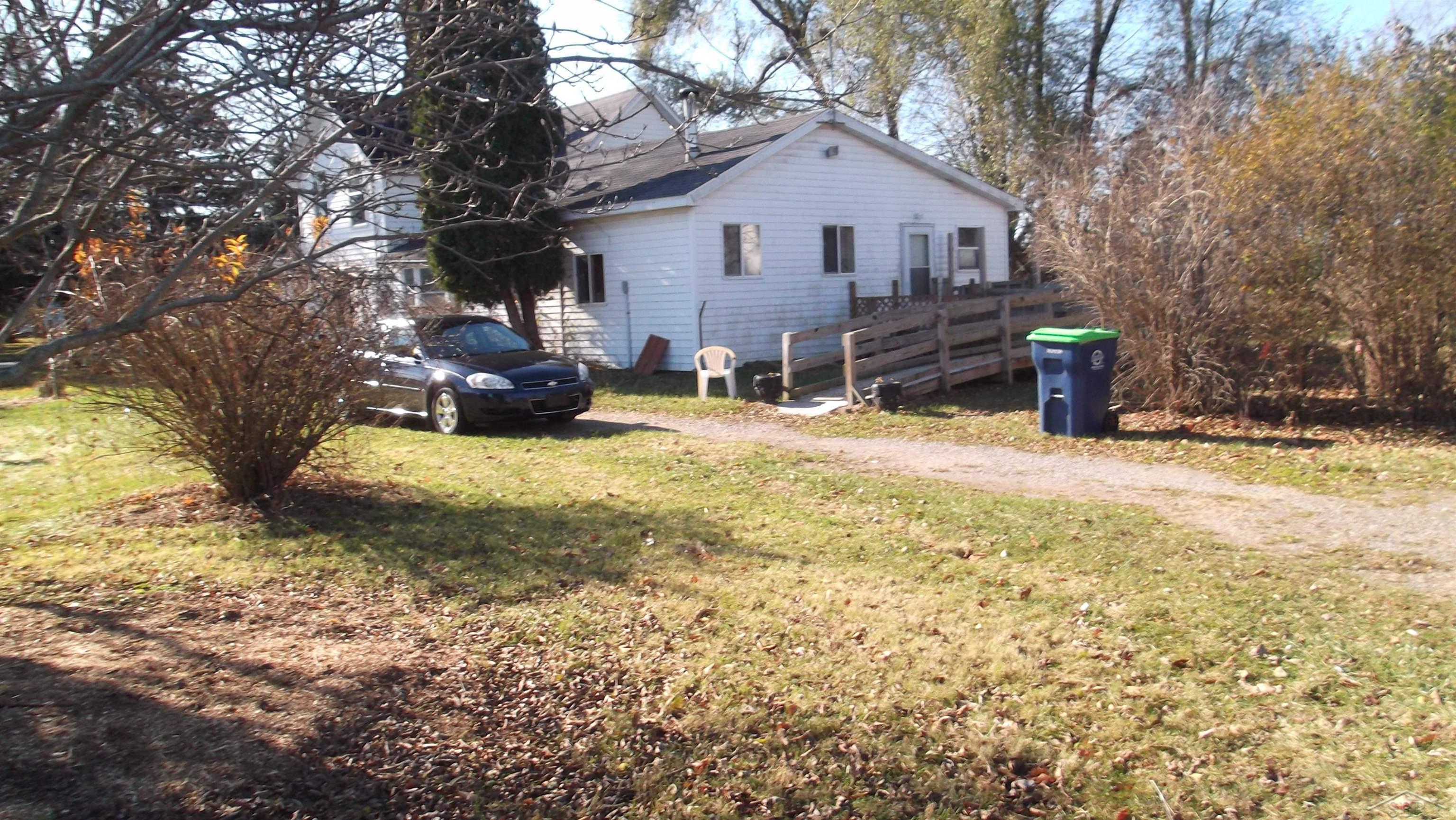 18030 Grabowski Road St. Charles, MI 48655 - Photo 3 of 6 50127909-2.JPG