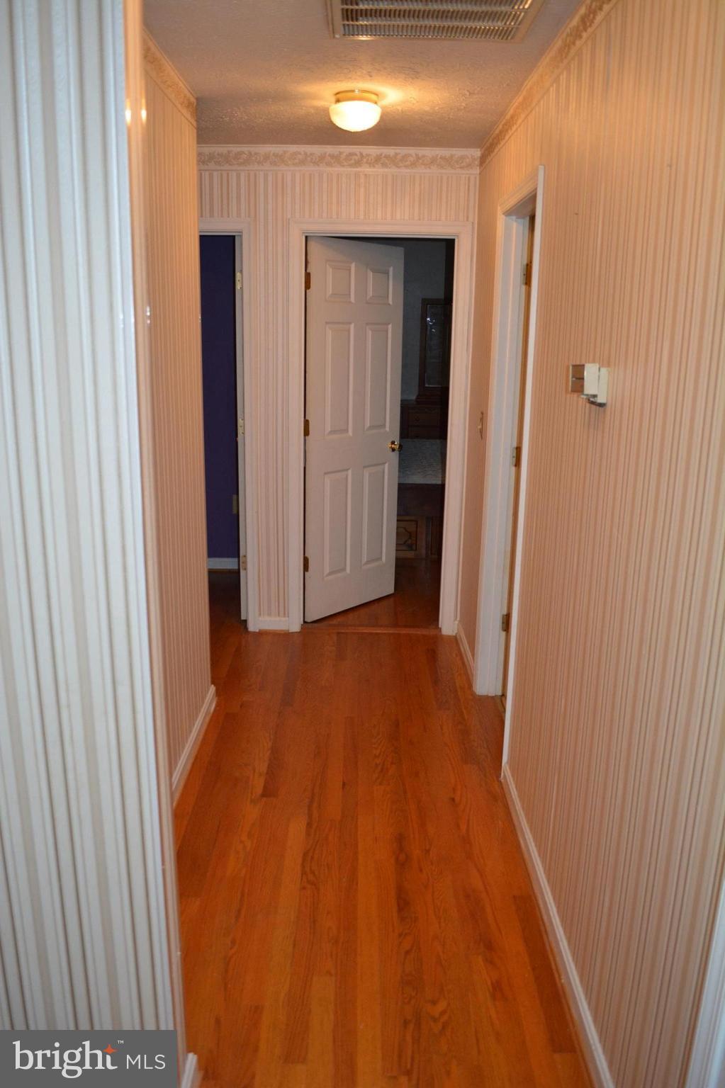 1085 Kesler Road Front Royal, VA 22630 - Photo 15 of 30 Interior (General)