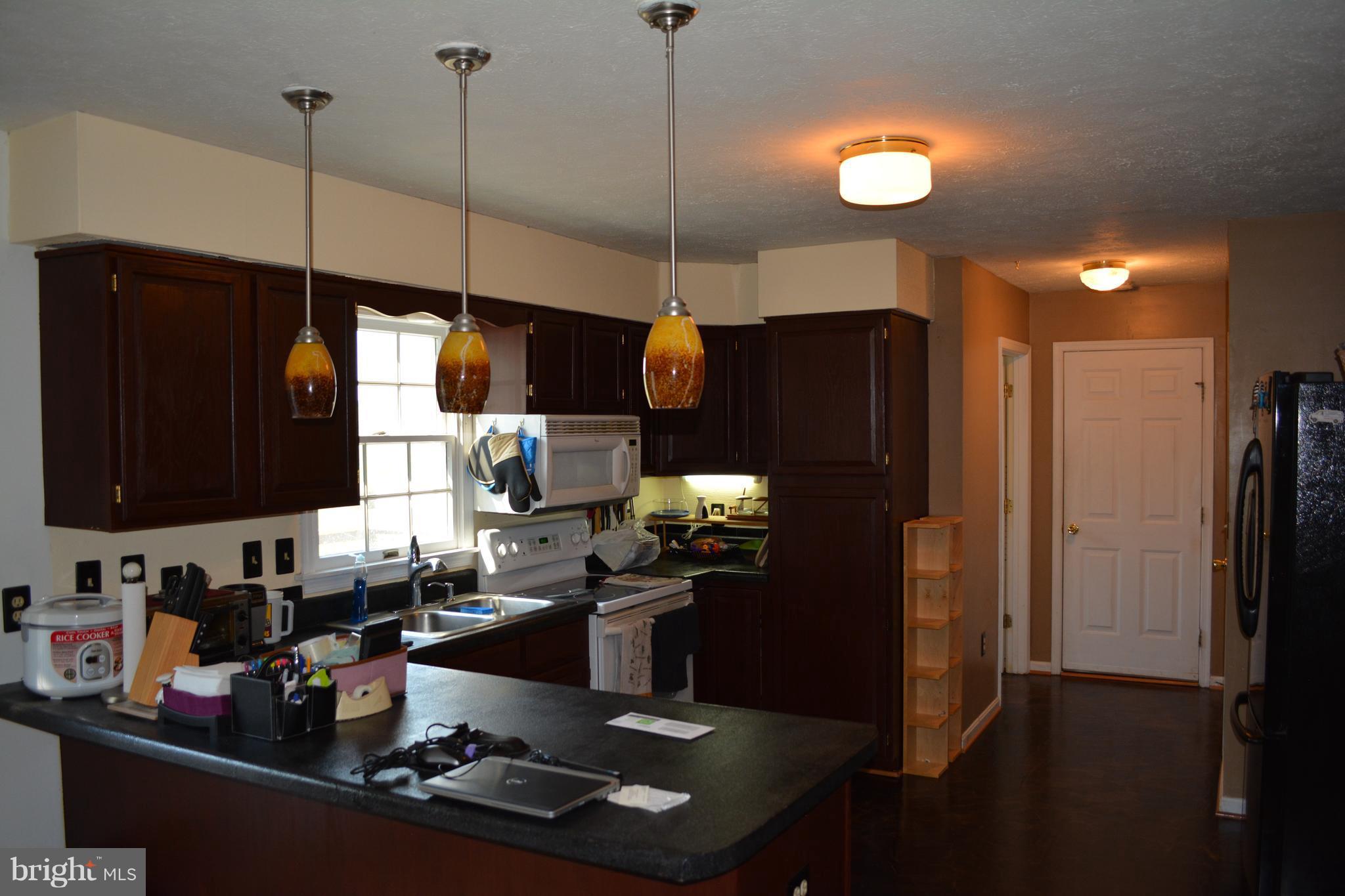 1085 Kesler Road Front Royal, VA 22630 - Photo 4 of 30 Kitchen
