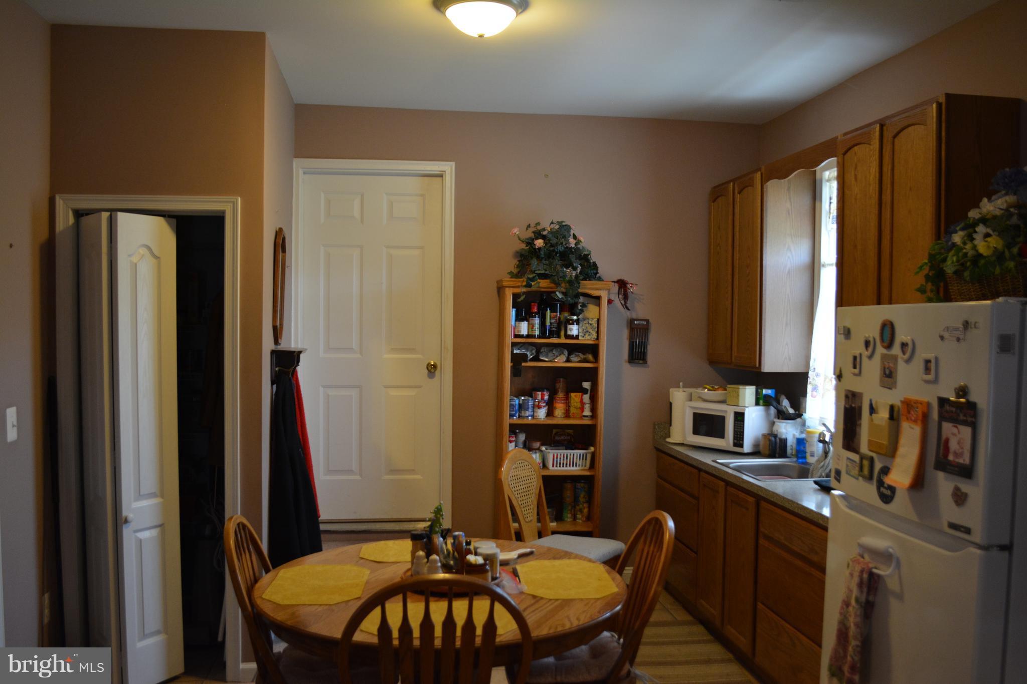 1085 Kesler Road Front Royal, VA 22630 - Photo 5 of 30 Kitchen