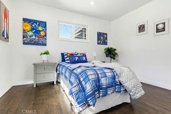 $1,049,000 | 3133 Cedar Avenue, Long Beach, CA 90806