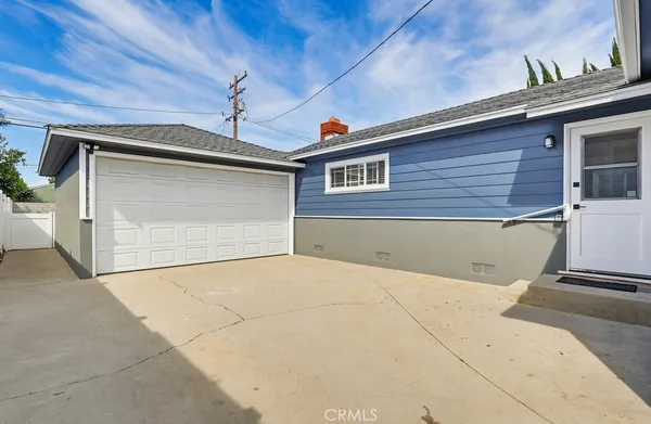 $1,049,000 | 3133 Cedar Avenue, Long Beach, CA 90806