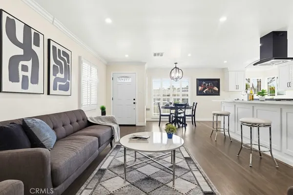 $1,049,000 | 3133 Cedar Avenue, Long Beach, CA 90806