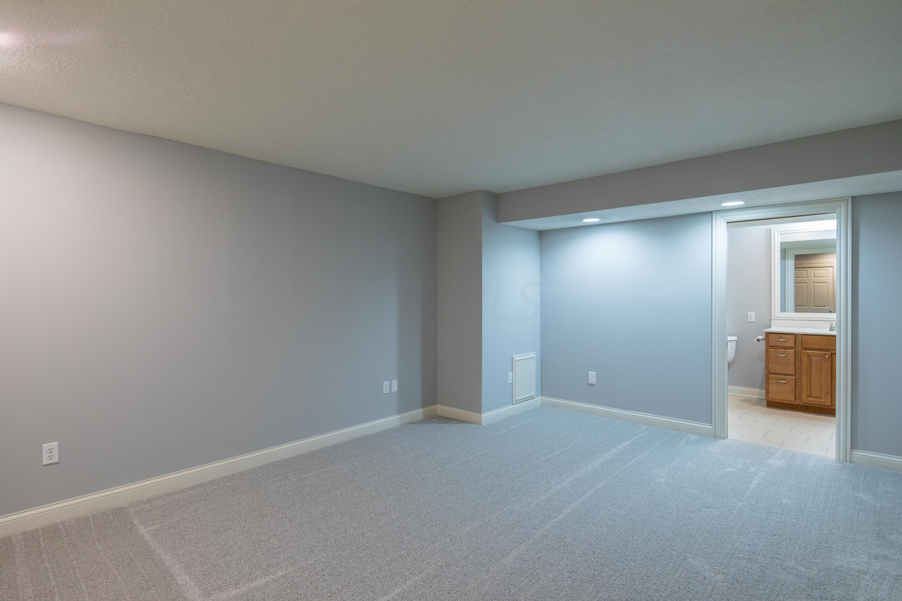 4855 Rays Circle Dublin, OH 43016 - Photo 46 of 61 Gallery Image 46