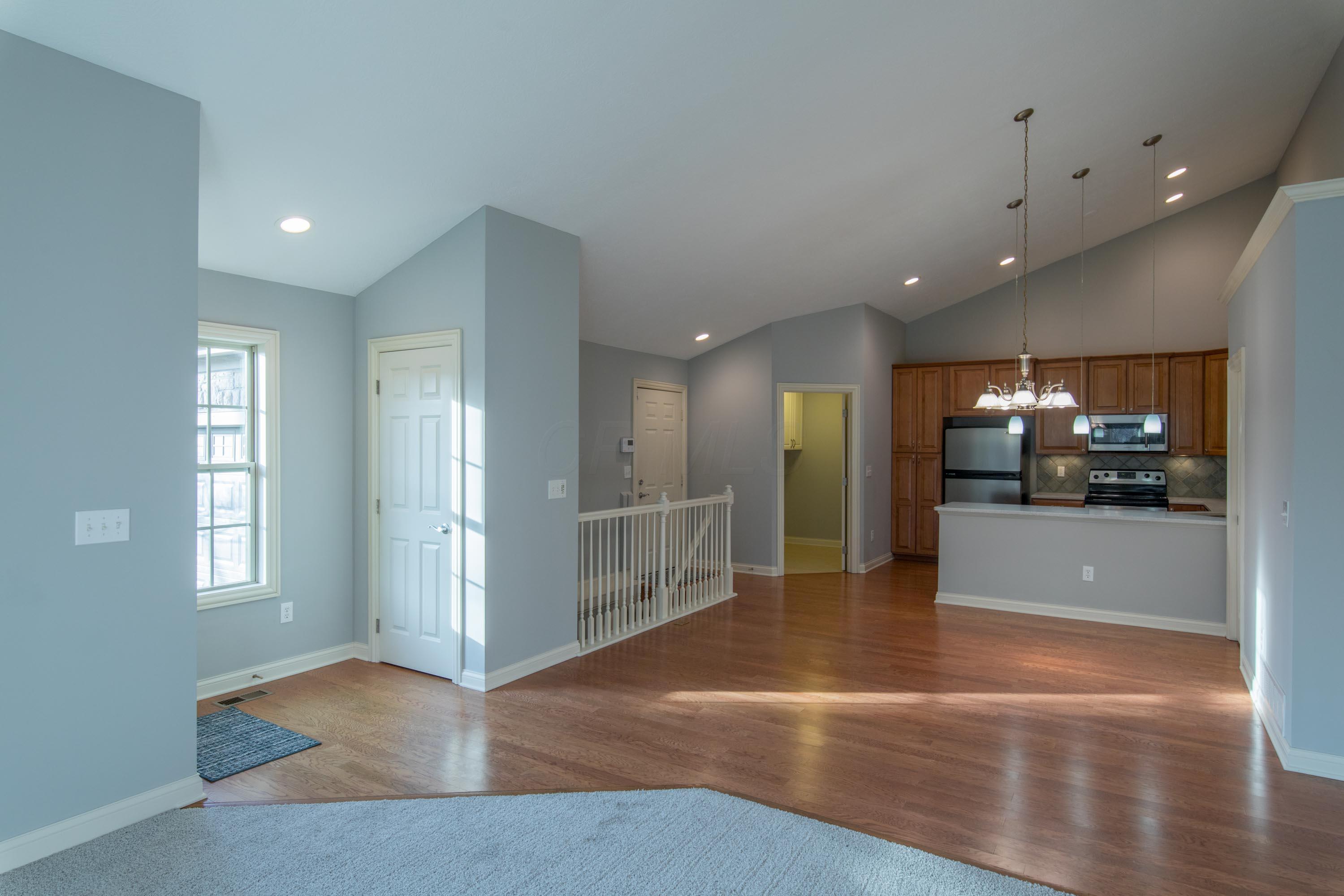 4855 Rays Circle Dublin, OH 43016 - Photo 7 of 61 Gallery Image 7