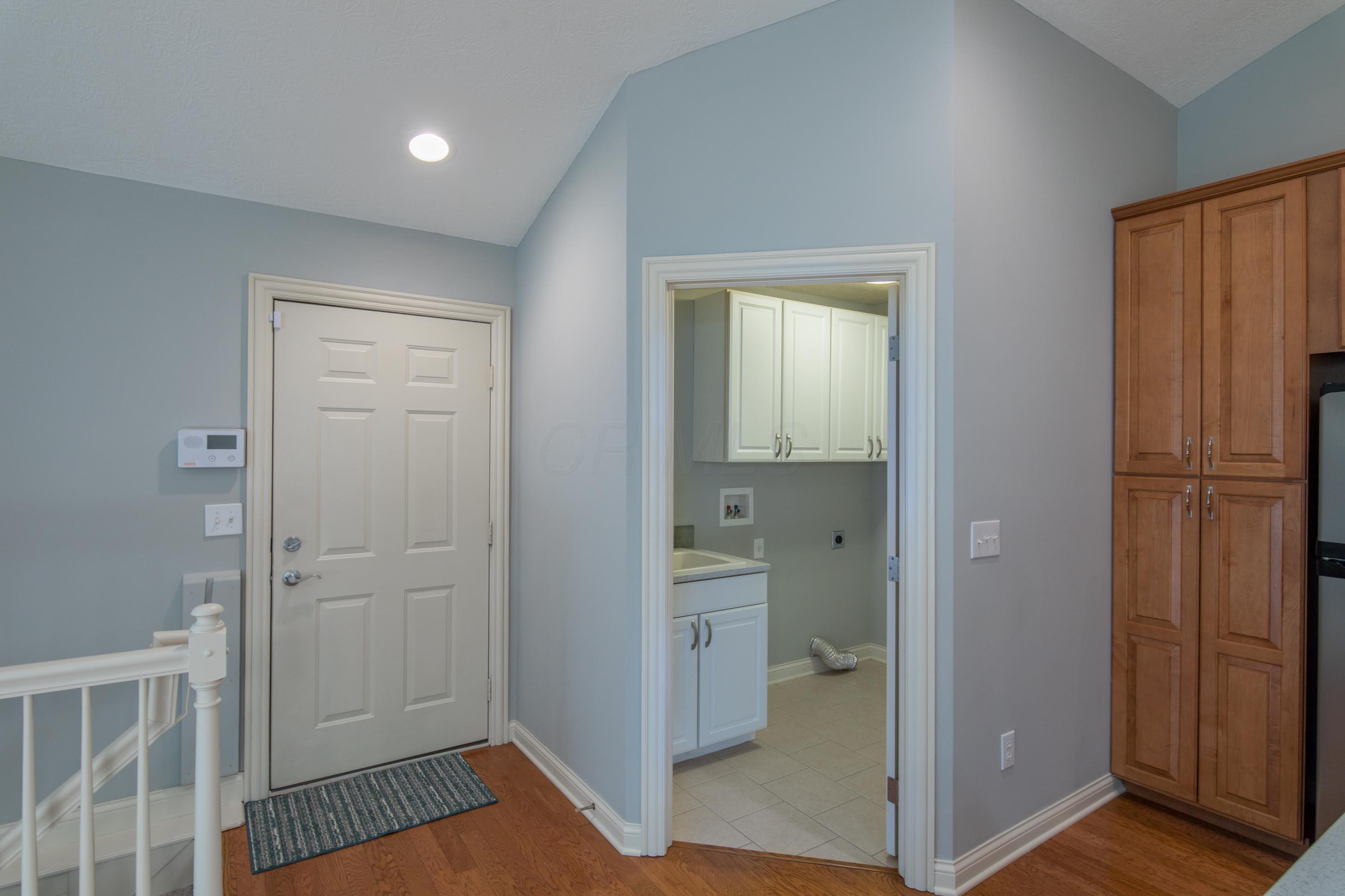 4855 Rays Circle Dublin, OH 43016 - Photo 8 of 61 Gallery Image 8
