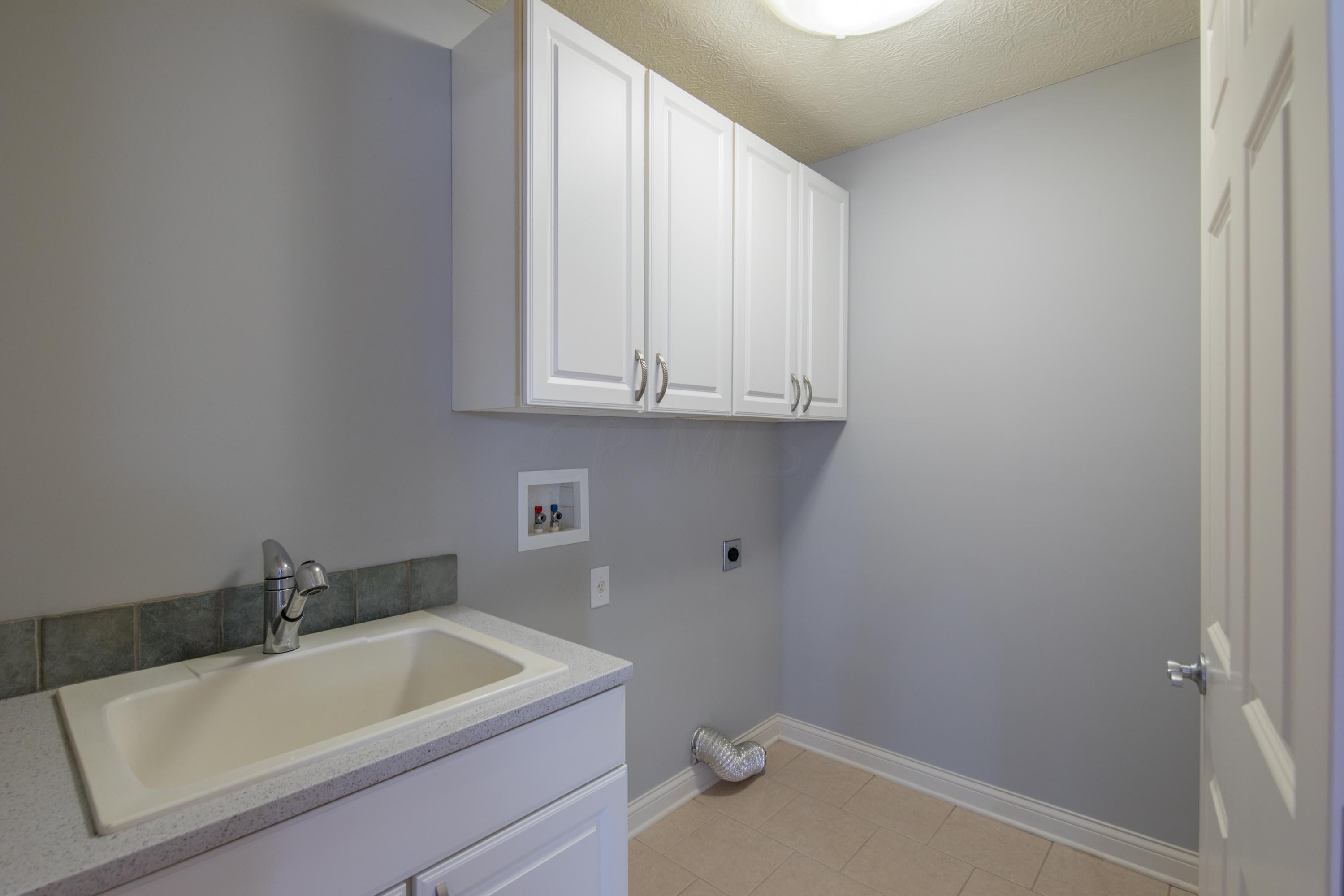 4855 Rays Circle Dublin, OH 43016 - Photo 9 of 61 Gallery Image 9