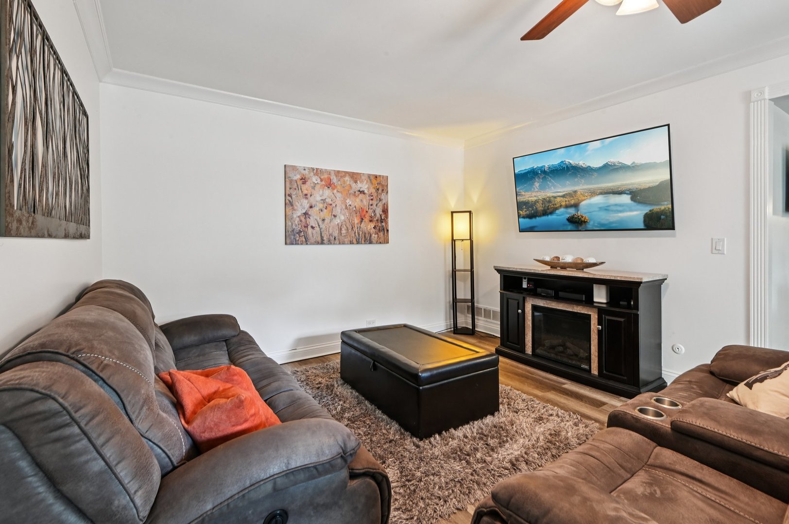 2313 Modaff Road Naperville, IL 60565 - Photo 15 of 37