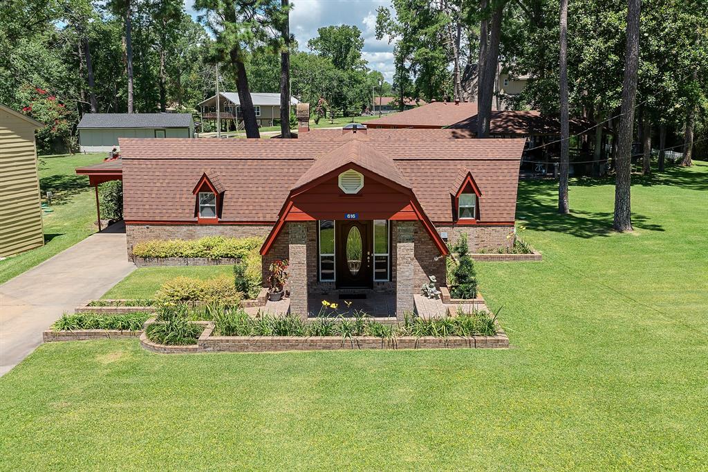 616 Gov Wood Dr  