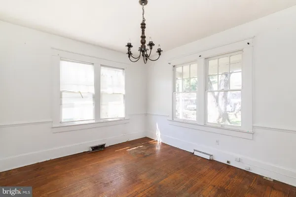 $279,000 | 301 Shawnee Avenue, Winchester, VA 22601