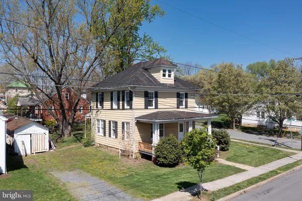 $279,000 | 301 Shawnee Avenue, Winchester, VA 22601