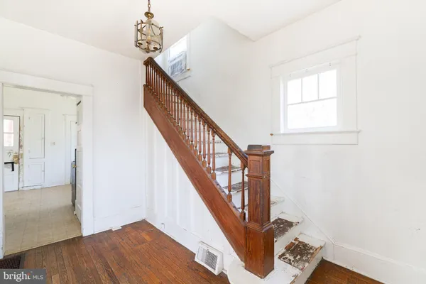 $279,000 | 301 Shawnee Avenue, Winchester, VA 22601