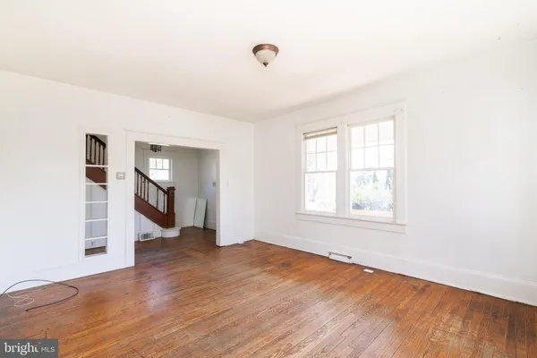 $279,000 | 301 Shawnee Avenue, Winchester, VA 22601