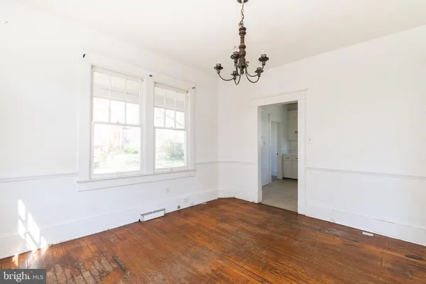 $279,000 | 301 Shawnee Avenue, Winchester, VA 22601