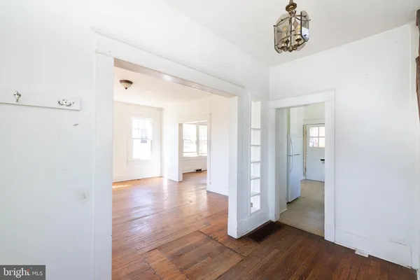 $279,000 | 301 Shawnee Avenue, Winchester, VA 22601