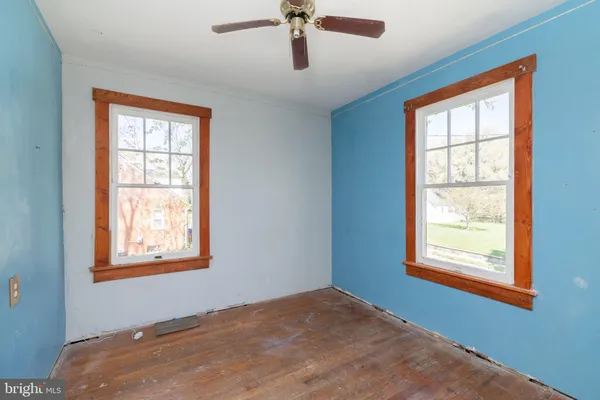 $279,000 | 301 Shawnee Avenue, Winchester, VA 22601