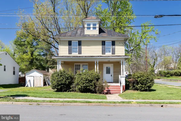 $279,000 | 301 Shawnee Avenue, Winchester, VA 22601
