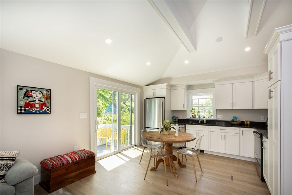 550 Jerusalem Road, Unit 6 Cohasset, MA 02025 - Photo 9 of 18 Gallery Image 9
