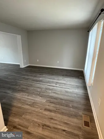 $3,100 | 6605 Huntshire Drive, Elkridge, MD 21075