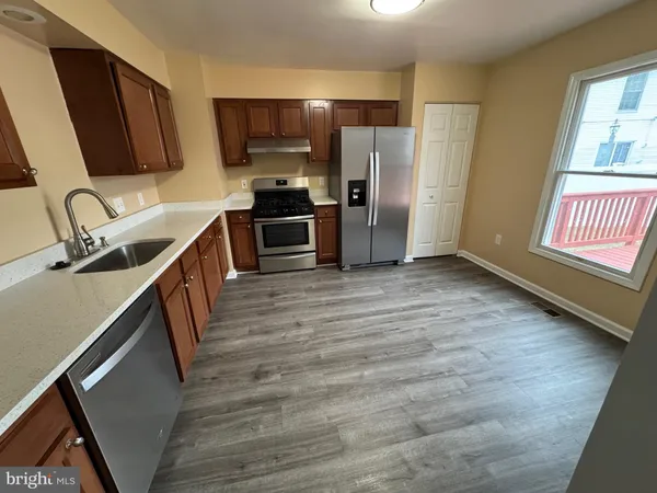 $3,100 | 6605 Huntshire Drive, Elkridge, MD 21075