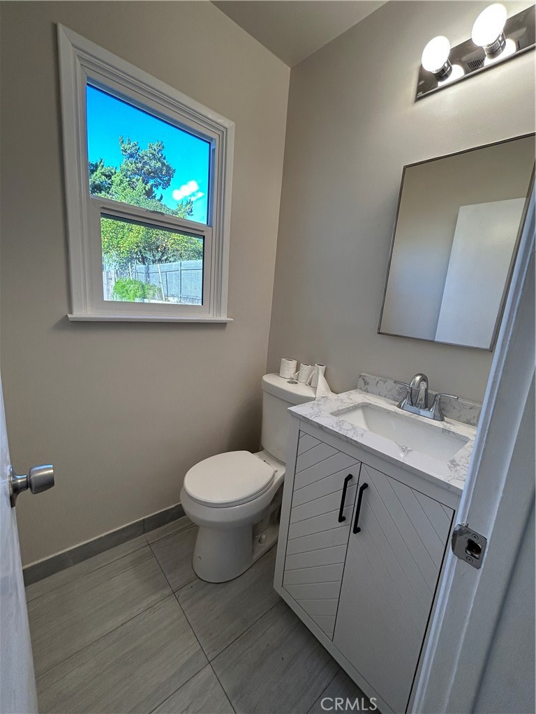 9241 Pali Avenue Tujunga, CA 91042 - Photo 11 of 19