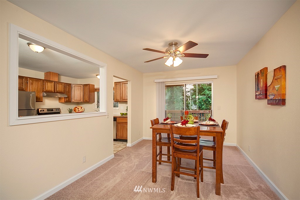 19133 2nd Avenue Southeast Bothell, WA 98012 - Photo 4 of 13 Gallery Image 4