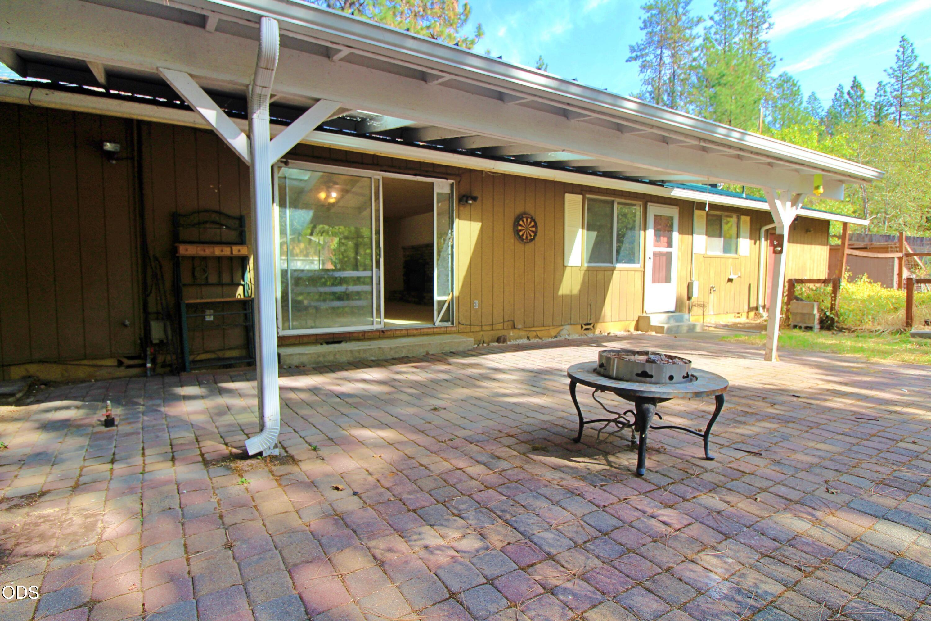 1784 Stringer Gap Road Grants Pass, OR 97527 - Photo 3 of 30 Gallery Image 3