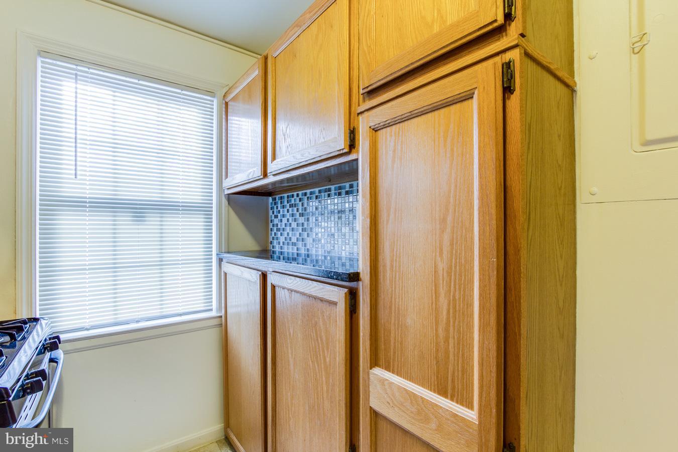 8331 Grubb Road, Unit G201 Silver Spring, MD 20910 - Photo 4 of 15 Kitchen