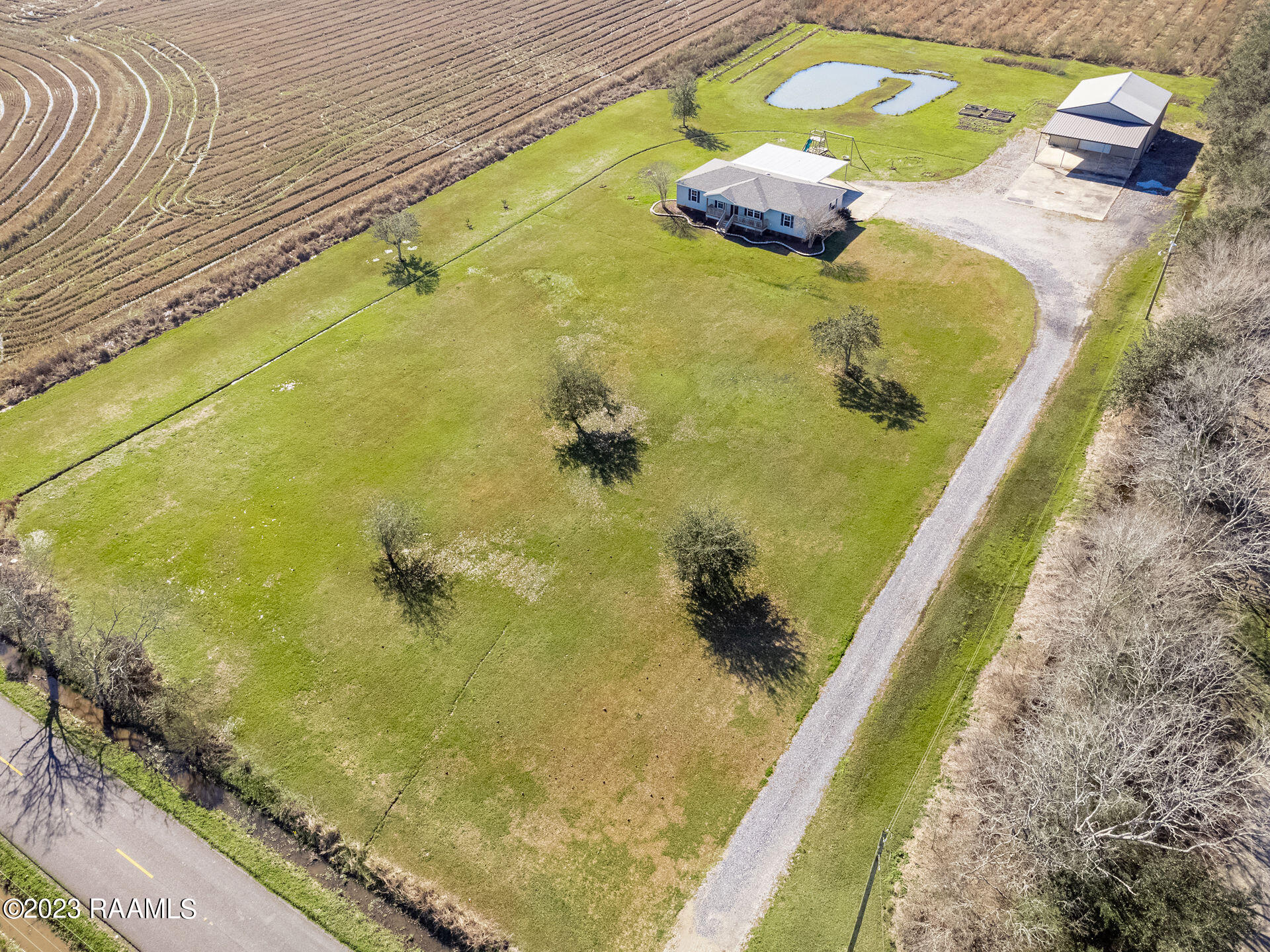 2381 Ebenezer Road Crowley, LA 70526 - Photo 7 of 35