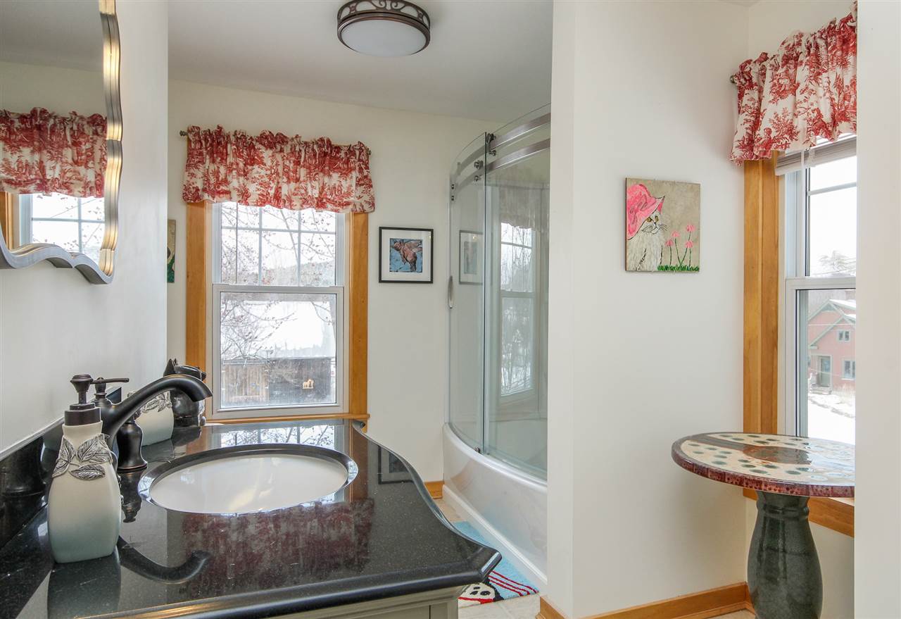 94 Junction Hill Road Cambridge, VT 05464 - Photo 5 of 32 Gallery Image 5