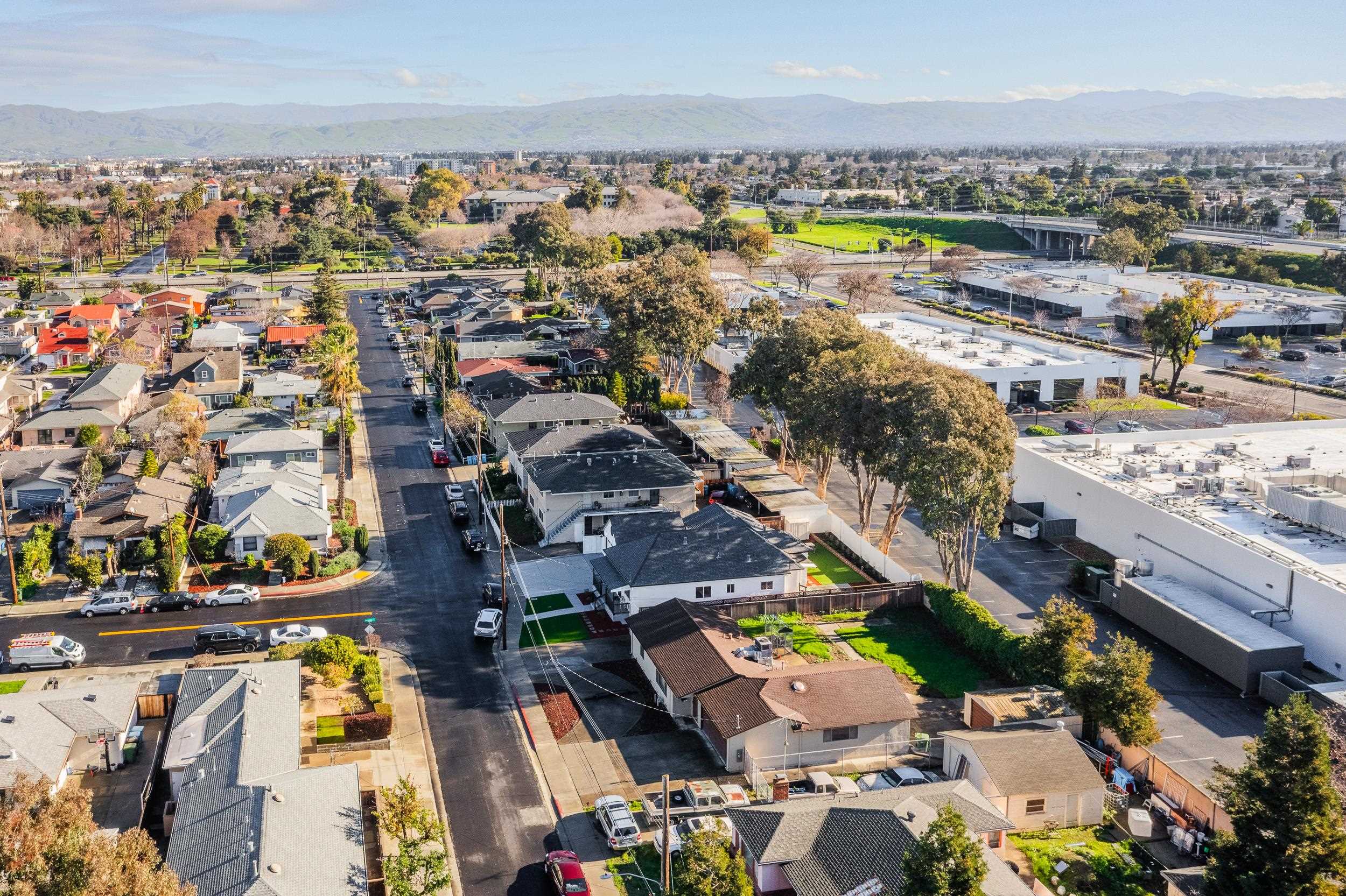 1900 Chestnut Street Santa Clara, CA 95054 - Photo 38 of 39 an aerial view of a city