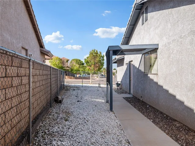 a view of a pathway of a house