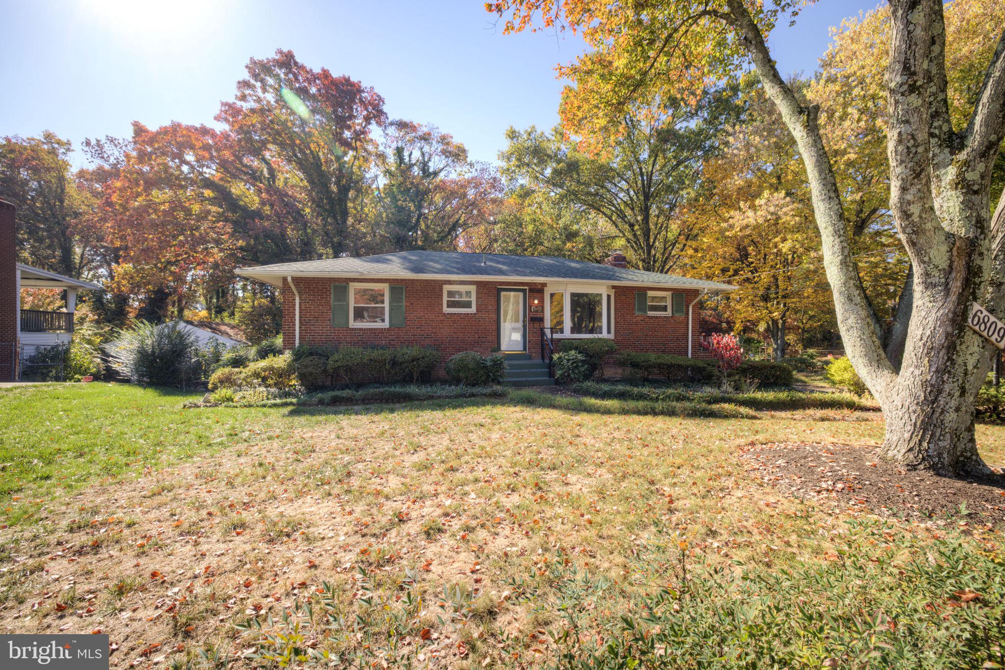 6809 Jerome Street Springfield, VA 22150 - Photo 1 of 48 Gallery Image 1