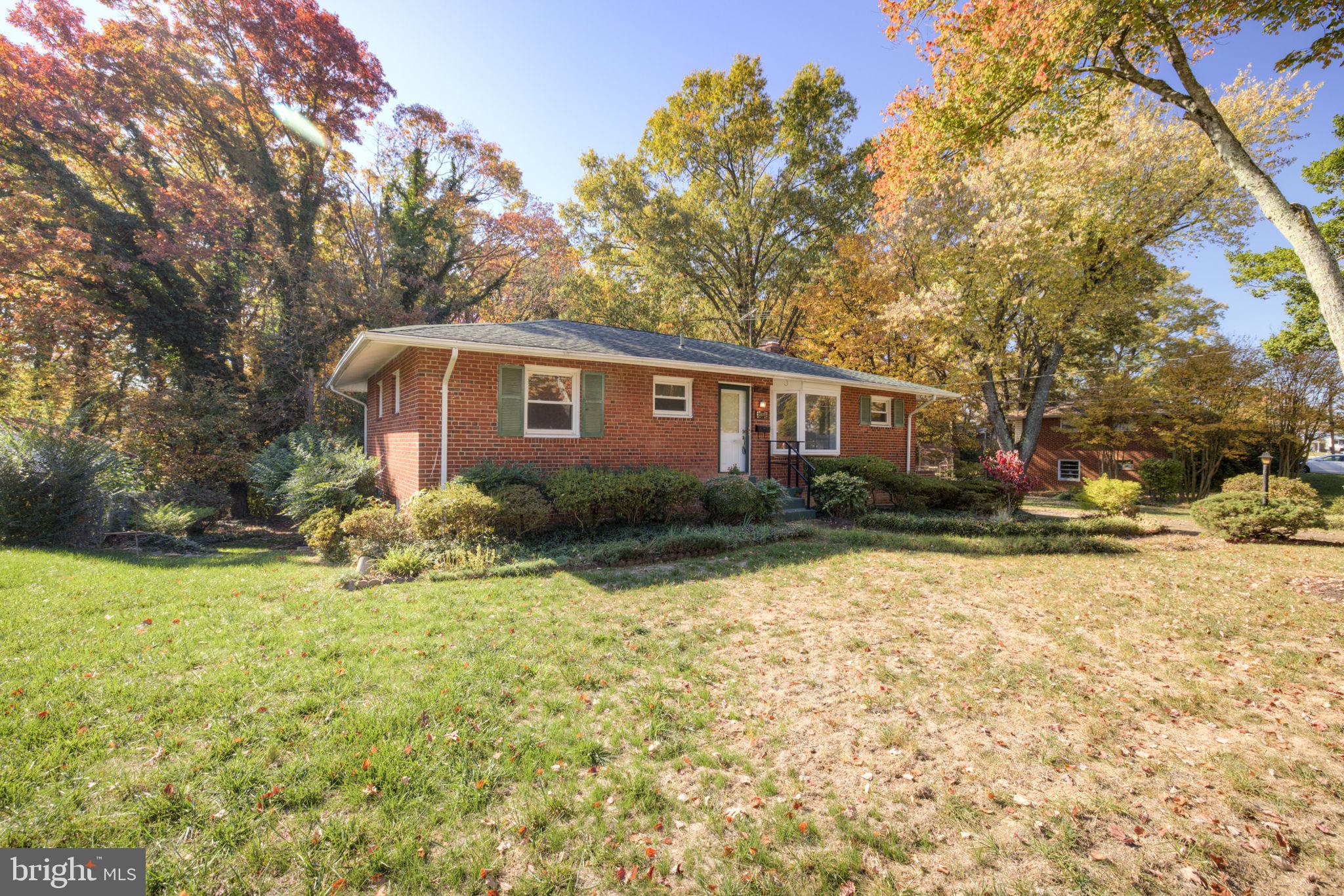 6809 Jerome Street Springfield, VA 22150 - Photo 2 of 48 Gallery Image 2