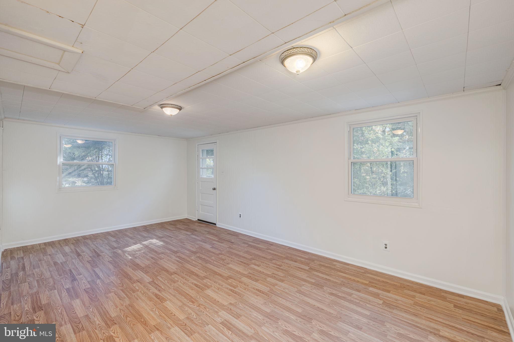 6809 Jerome Street Springfield, VA 22150 - Photo 31 of 48 Gallery Image 31