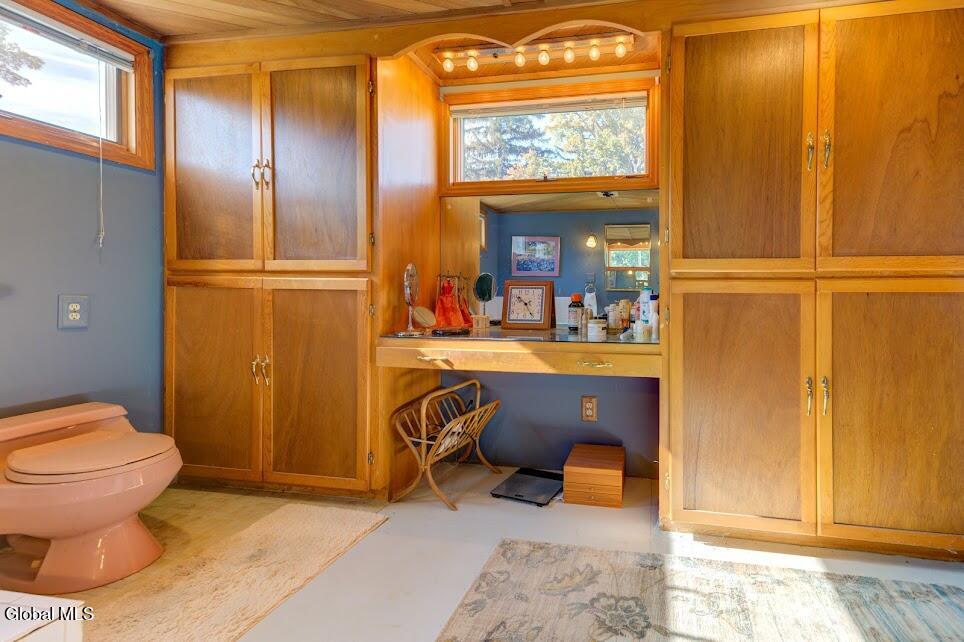 244 Howell Street Schenectady, NY 12303 - Photo 22 of 42 beauty area